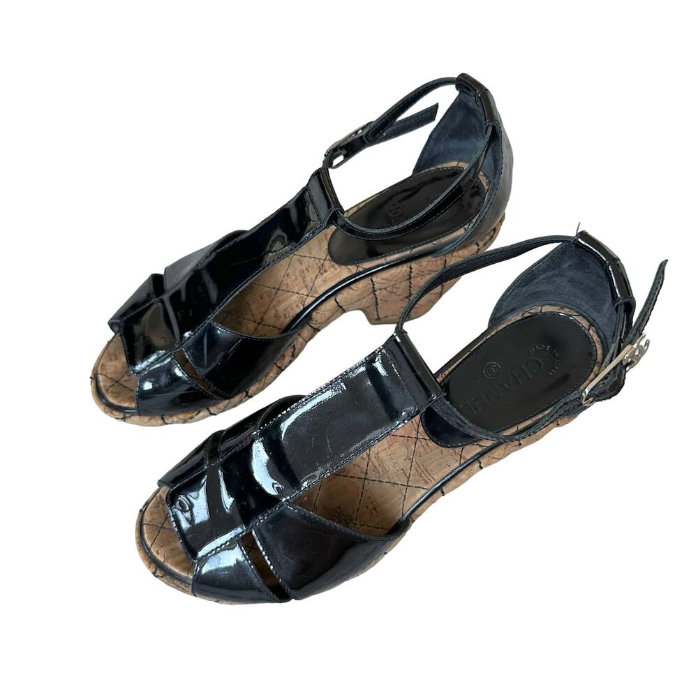 CHANEL Patent Leather T-Strap Quilted Cork Platform Block Heel Sandal Size US 6 - Picture 3 of 14
